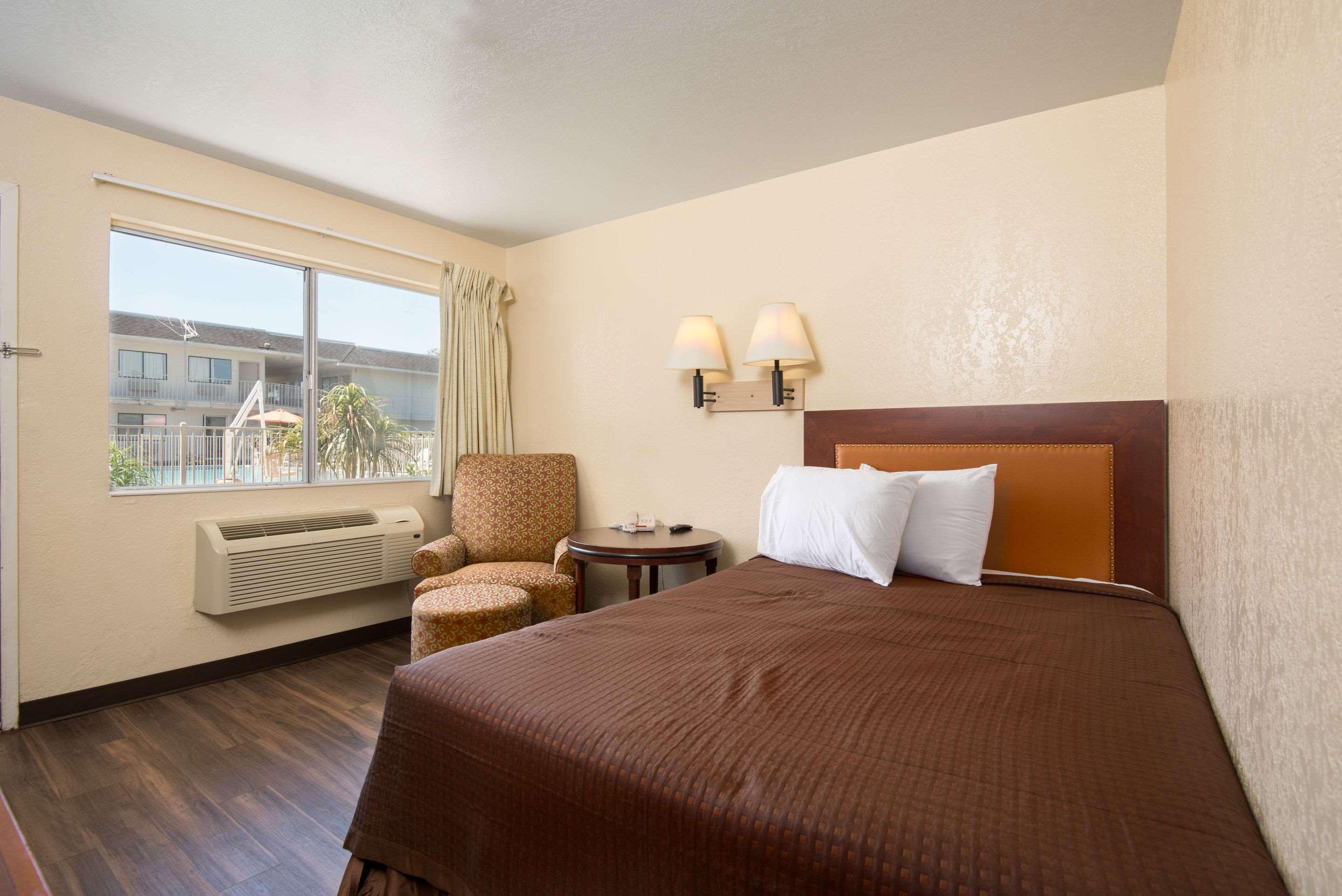 Rodeway Inn Kissimmee Maingate West - Free Theme Park Shuttle Four Corners Exterior foto