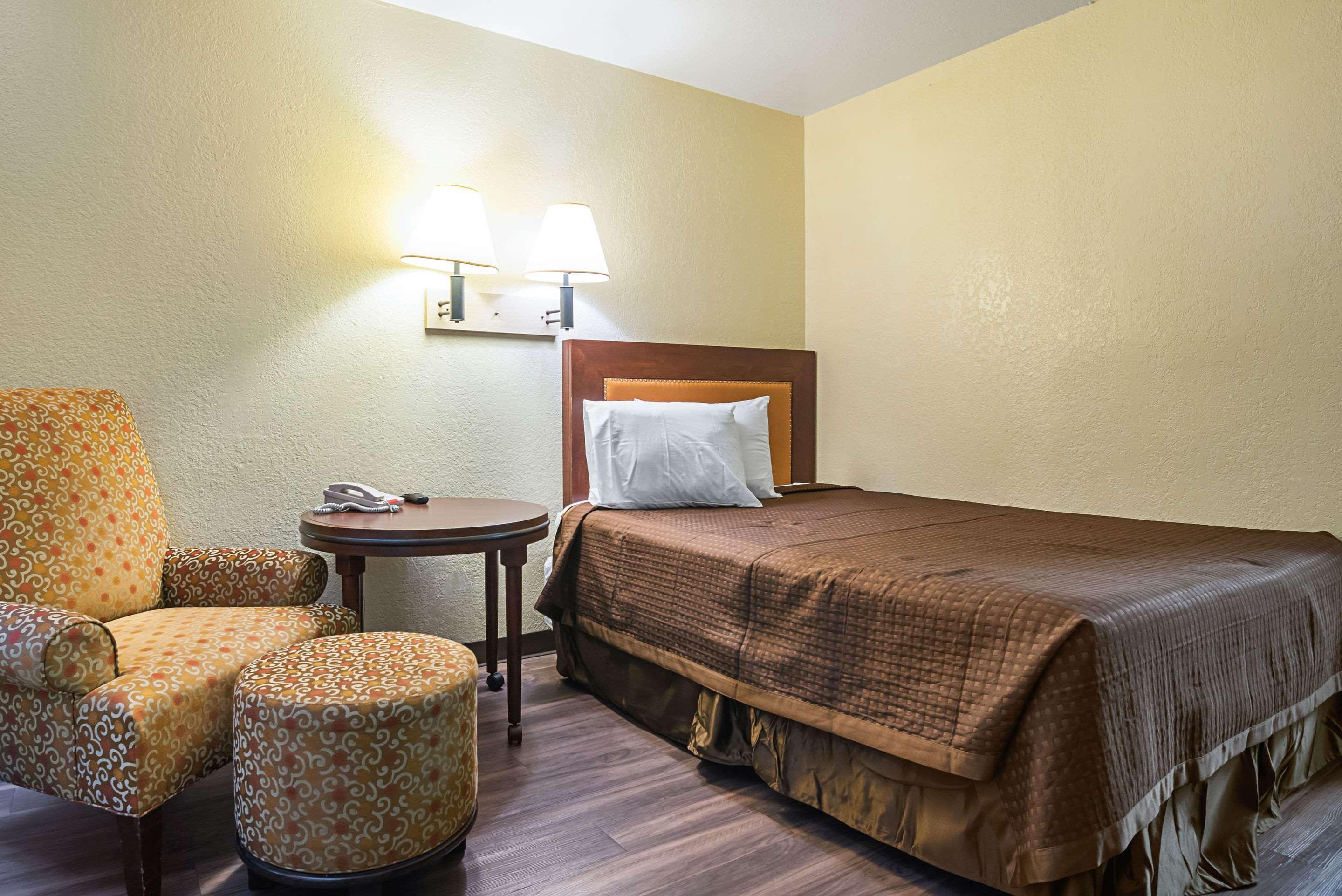 Rodeway Inn Kissimmee Maingate West - Free Theme Park Shuttle Four Corners Exterior foto