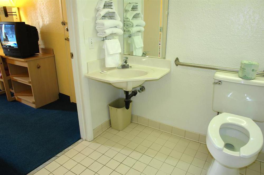 Rodeway Inn Kissimmee Maingate West - Free Theme Park Shuttle Four Corners Habitación foto